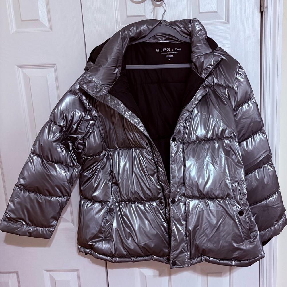 3X BCBG Paris Shiny Silver Puffer Coat